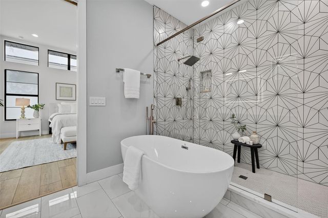 4527 26TH AVENUE S, St Petersburg, FL 33711