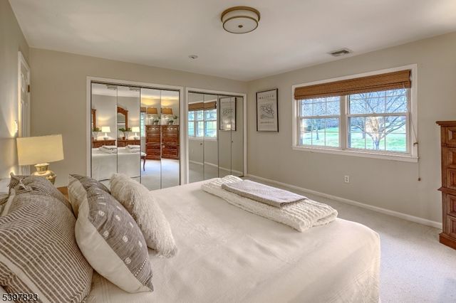 1 Dogwood Dr, Mendham Twp., NJ 07960