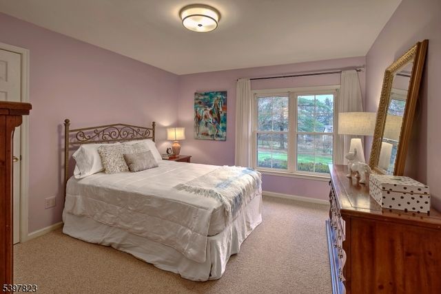 1 Dogwood Dr, Mendham Twp., NJ 07960