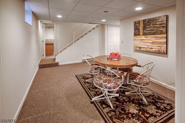 1 Dogwood Dr, Mendham Twp., NJ 07960