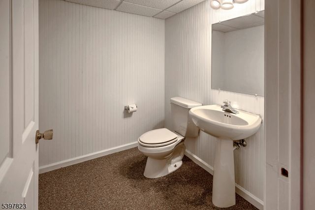 1 Dogwood Dr, Mendham Twp., NJ 07960