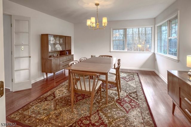 1 Dogwood Dr, Mendham Twp., NJ 07960