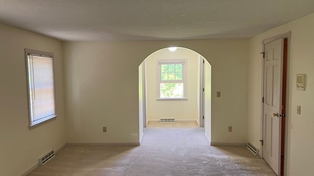 34 Leahey Ave, South Hadley, MA 01075