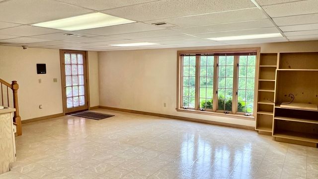 34 Leahey Ave, South Hadley, MA 01075