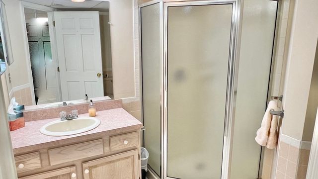 34 Leahey Ave, South Hadley, MA 01075