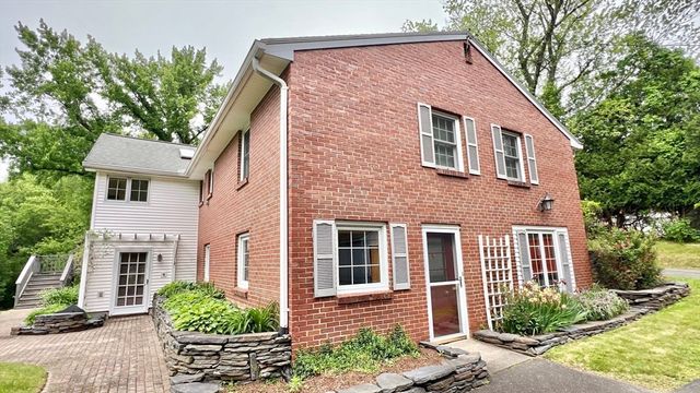 34 Leahey Ave, South Hadley, MA 01075