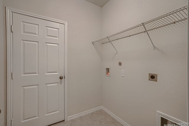 11107 Hilltop Barn, San Antonio, TX 78254
