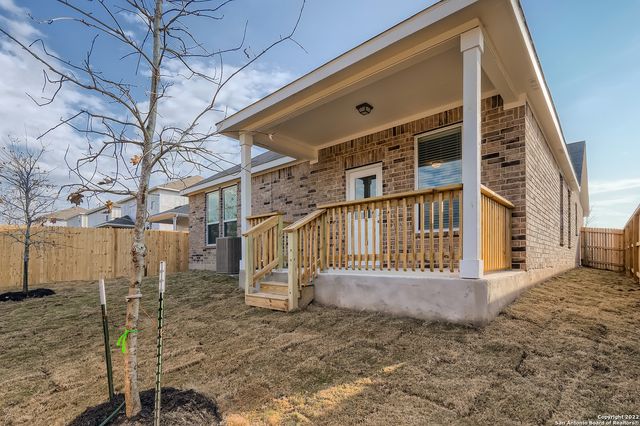 11107 Hilltop Barn, San Antonio, TX 78254