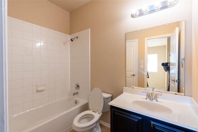 2233 Canyon Point, Mckinney, TX 75071