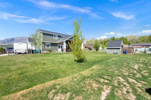 547 W 2550 N, Harrisville, UT 84414