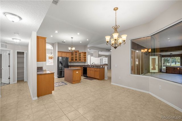 11250 N Blackfoot Point, Citrus Springs, FL 34434