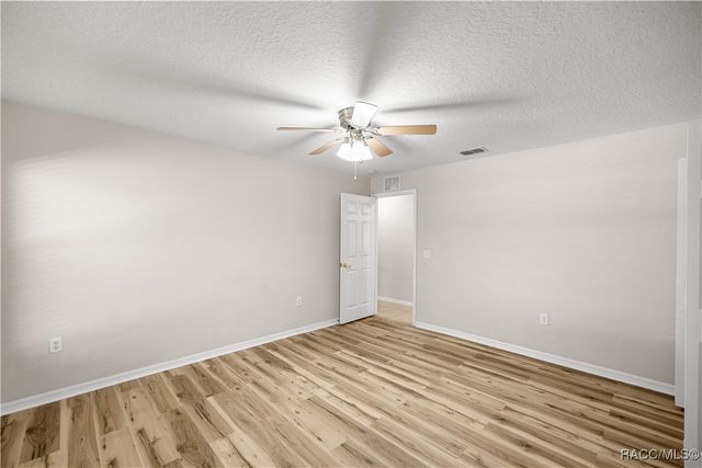 11250 N Blackfoot Point, Citrus Springs, FL 34434