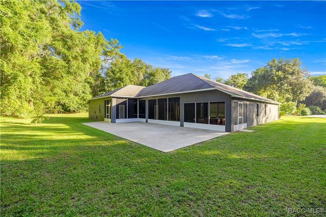 11250 N Blackfoot Point, Citrus Springs, FL 34434