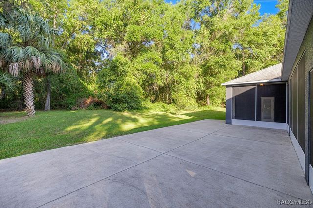 11250 N Blackfoot Point, Citrus Springs, FL 34434