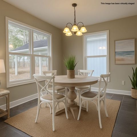 935 McKellar Dr, Tullahoma, TN 37388