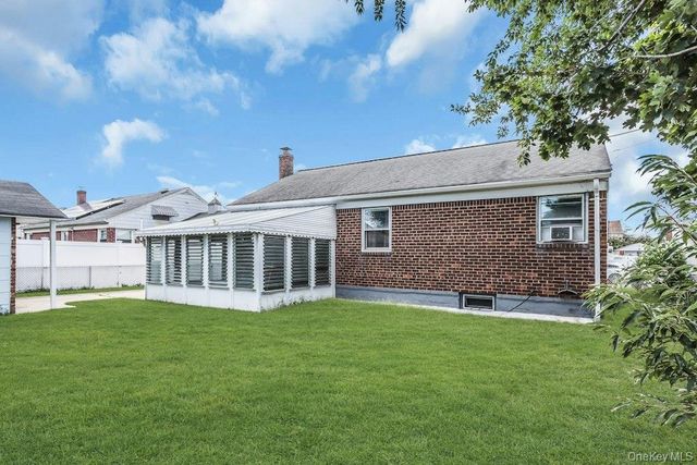 74 Bette Road, East Meadow, NY 11554