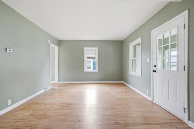 1312 S 65th STREET, West Allis, WI 53214