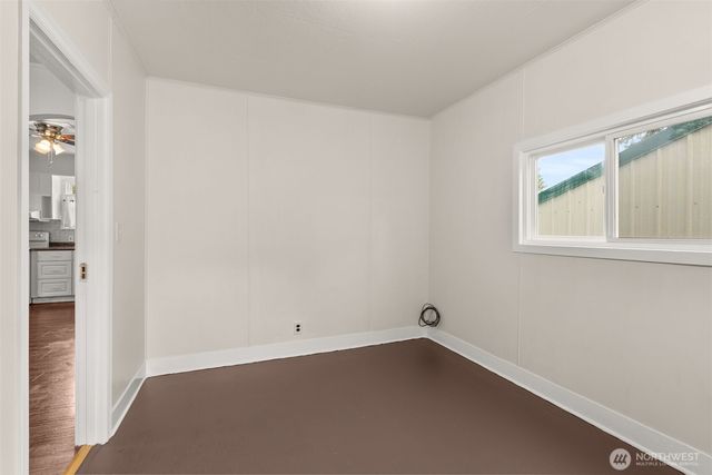 720 Washington Avenue, Raymond, WA 98577