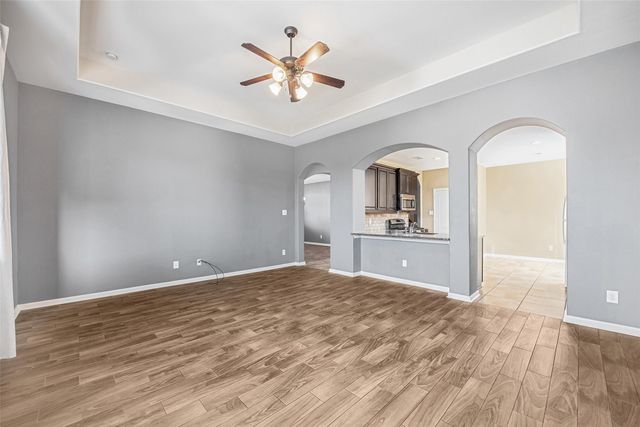 204 Echo Brook Lane, Dickinson, TX 77539