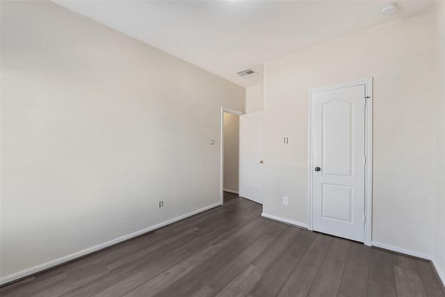 204 Echo Brook Lane, Dickinson, TX 77539