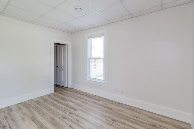803 SHIOCTON STREET, New London, WI 54961