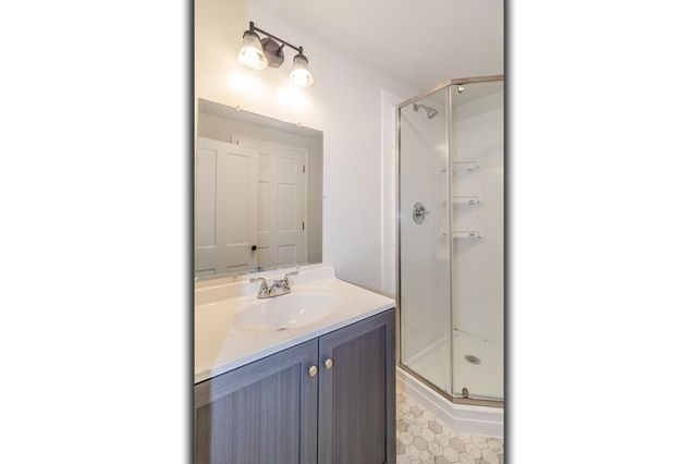 803 SHIOCTON STREET, New London, WI 54961
