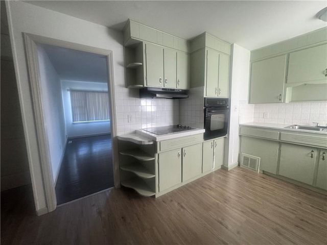 6304 Hunter Street, Raytown, MO 64133