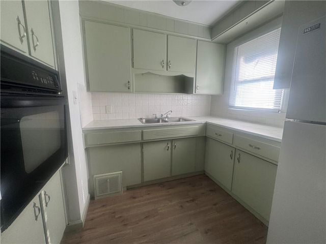6304 Hunter Street, Raytown, MO 64133