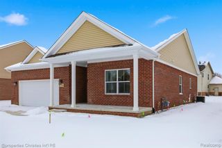 23150 Waterview Drive, New Boston, MI 48164