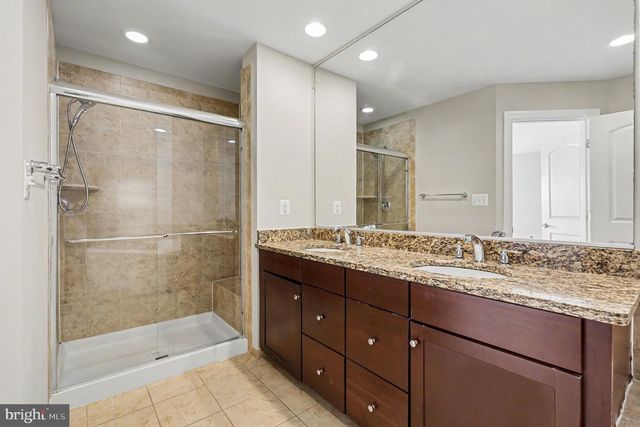 8046 RESERVE WAY, Vienna, VA 22182