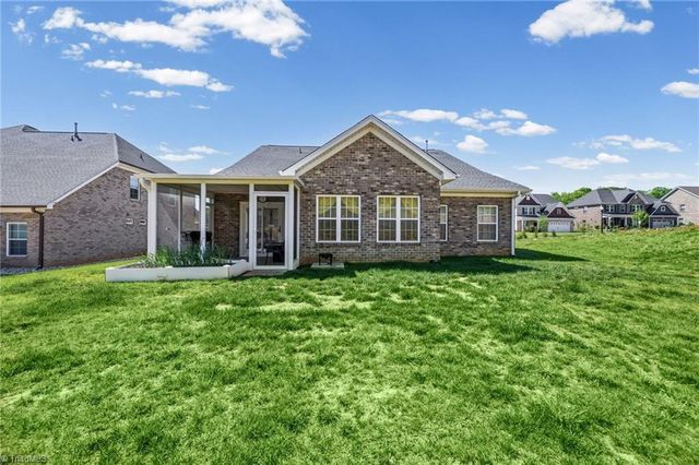 6235 Kershaw Meadows Road, Pfafftown, NC 27040