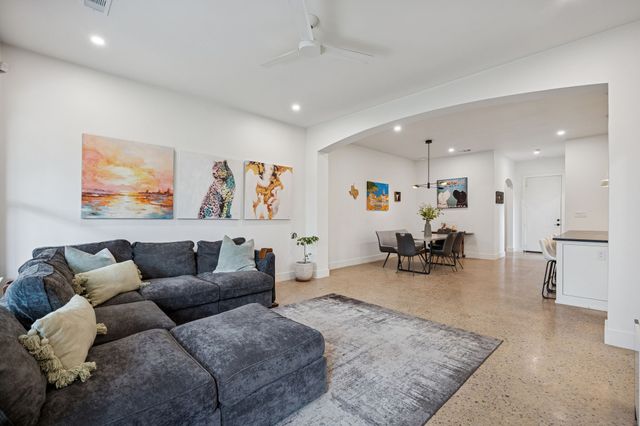 5104 Vandelia Street, Dallas, TX 75235