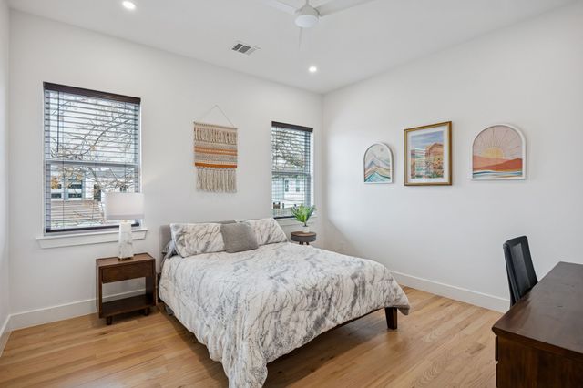 5104 Vandelia Street, Dallas, TX 75235