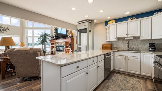 12978 W Bank Drive NE, Millersport, OH 43046