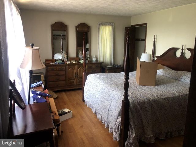 246 BROWN RD, Nottingham, PA 19362