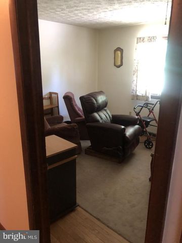 246 BROWN RD, Nottingham, PA 19362