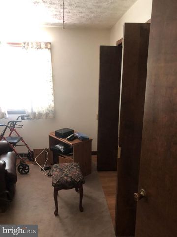 246 BROWN RD, Nottingham, PA 19362