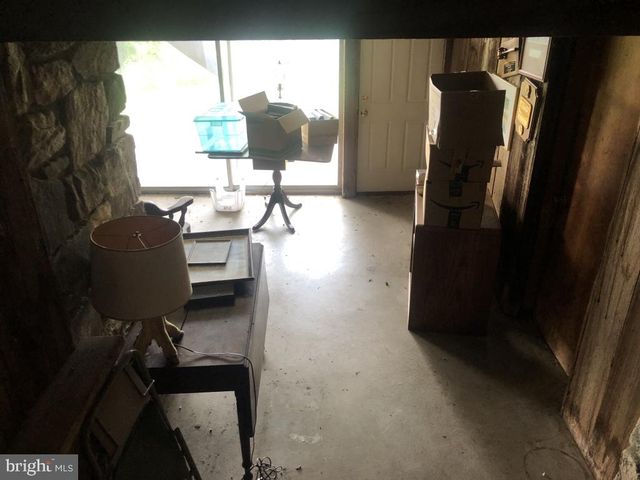 246 BROWN RD, Nottingham, PA 19362