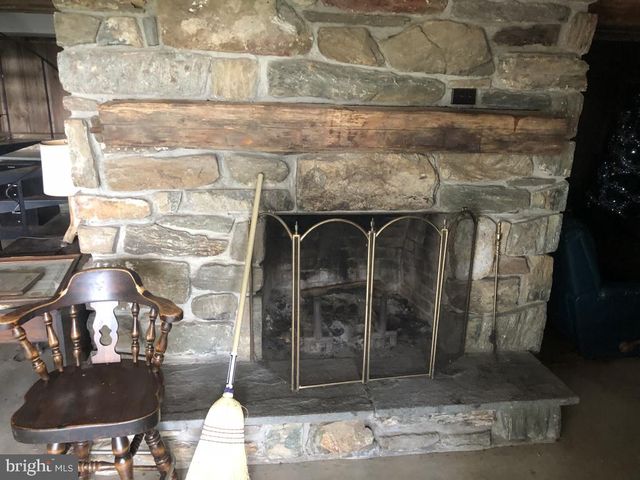 246 BROWN RD, Nottingham, PA 19362