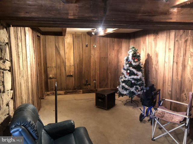 246 BROWN RD, Nottingham, PA 19362