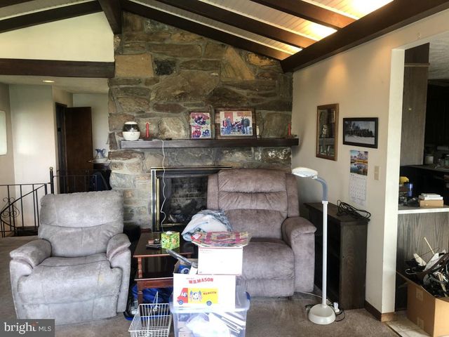 246 BROWN RD, Nottingham, PA 19362