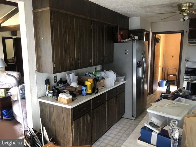 246 BROWN RD, Nottingham, PA 19362