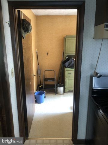 246 BROWN RD, Nottingham, PA 19362