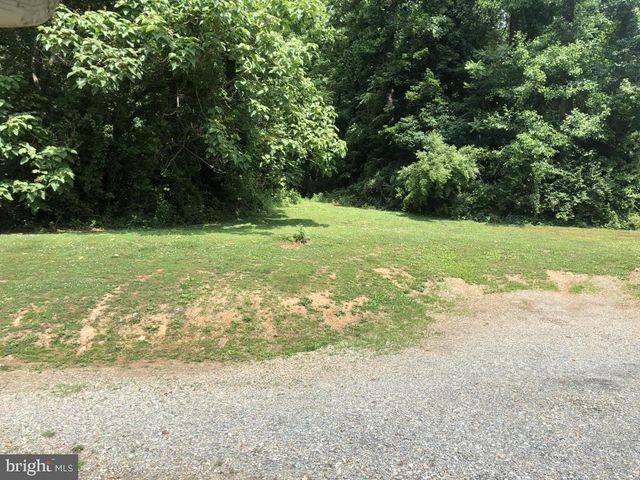 246 BROWN RD, Nottingham, PA 19362