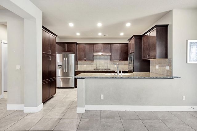 3245 Lexington Avenue, Clovis, CA 93619