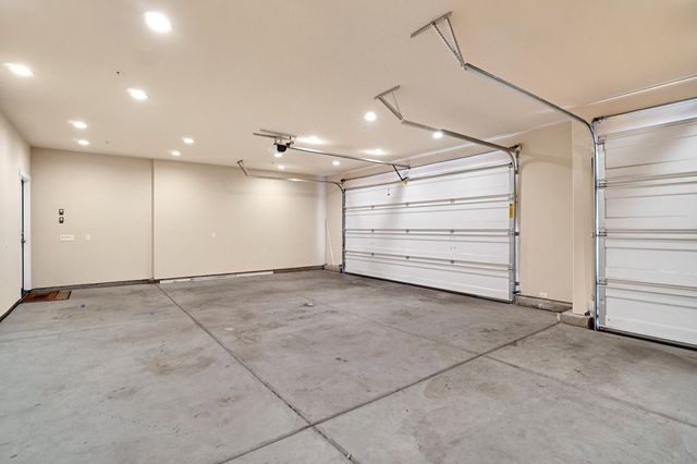 3245 Lexington Avenue, Clovis, CA 93619