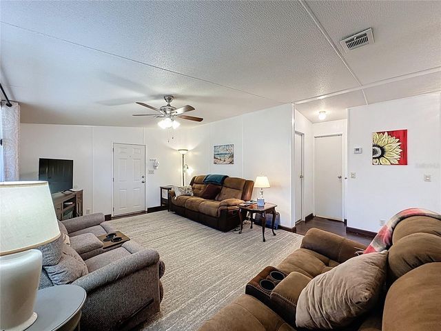 251 PATTERSON ROAD I3, Haines City, FL 33844