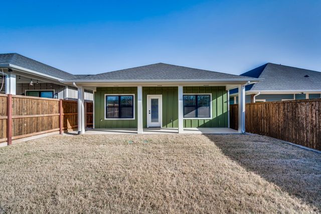 312 Woodside Trail, Waxahachie, TX 75165
