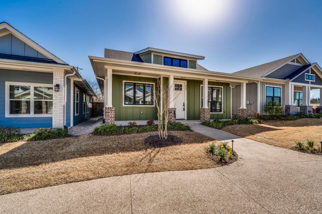 312 Woodside Trail, Waxahachie, TX 75165