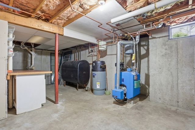 21 Valley, Groton, MA 01450
